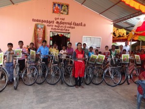 Cycles donation 030314 02